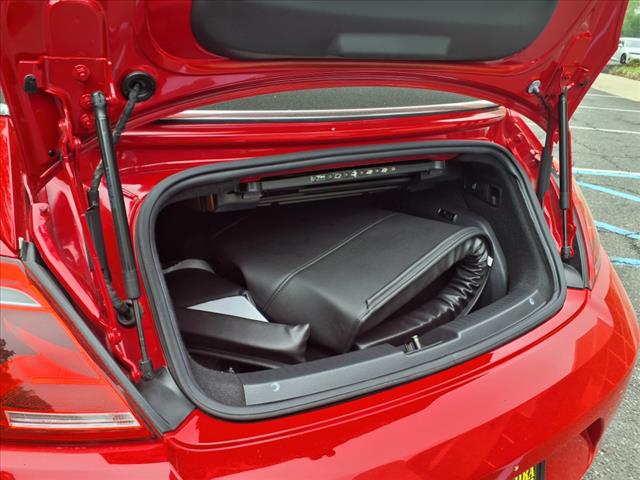 2016 Volkswagen Beetle Convertible 1.8T SEL PZEV