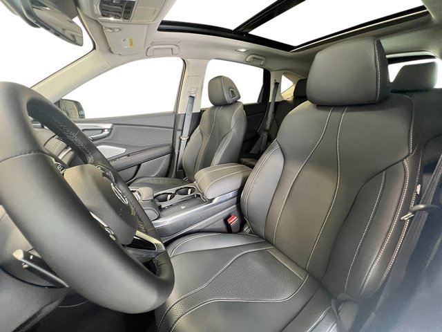 2025 Acura RDX w/Technology Package