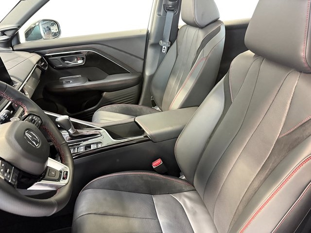 2025 Acura ADX w/A-Spec Advance Package
