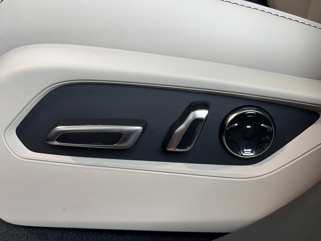 2025 Acura RDX w/Technology Package