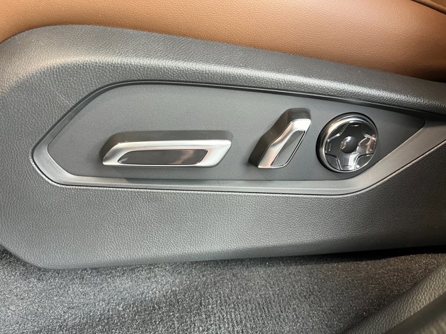 2025 Acura MDX w/Technology Package