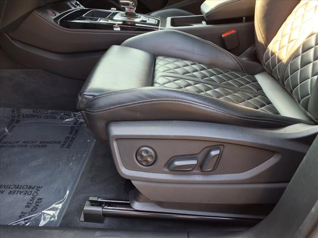 2023 Audi SQ5 3.0T quattro Premium Plus