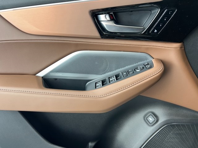 2025 Acura MDX w/Technology Package