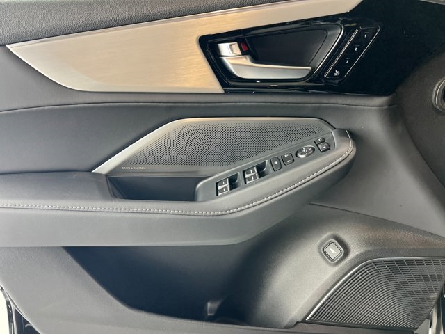 2025 Acura MDX w/Technology Package