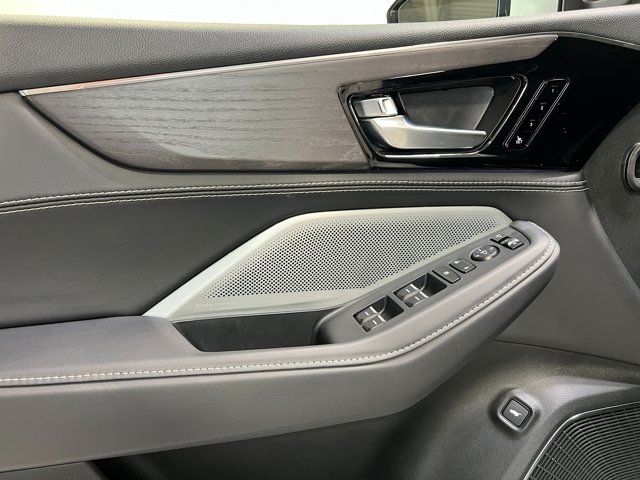 2025 Acura MDX w/Advance Package