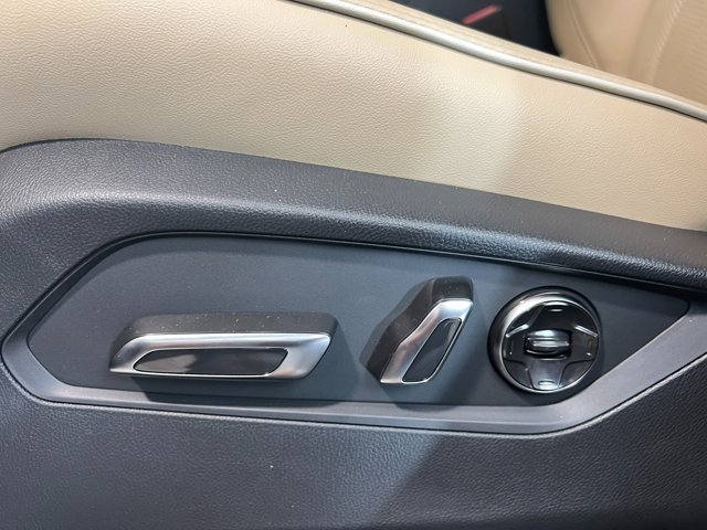 2025 Acura MDX w/Advance Package