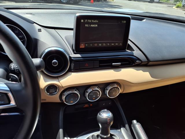 2016 Mazda MX-5 Miata Grand Touring