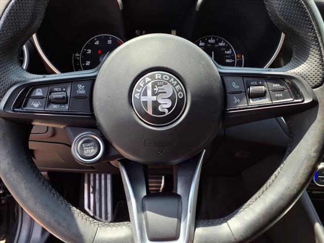 2022 Alfa Romeo Giulia Ti