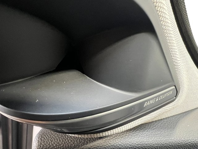 2025 Acura MDX w/Advance Package