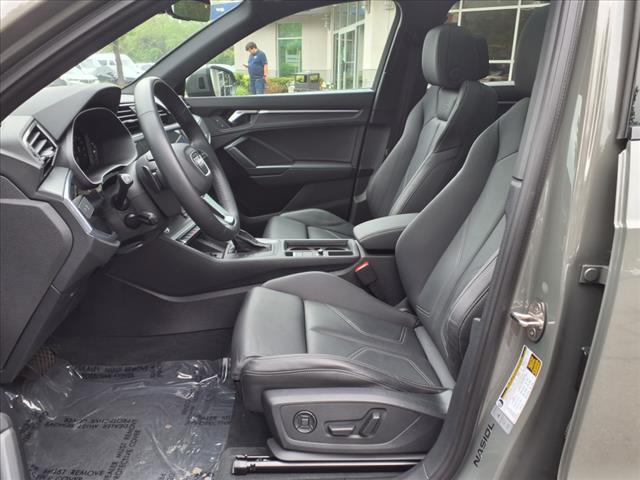 2024 Audi Q3 quattro S line Prem Plus 45 TFSI