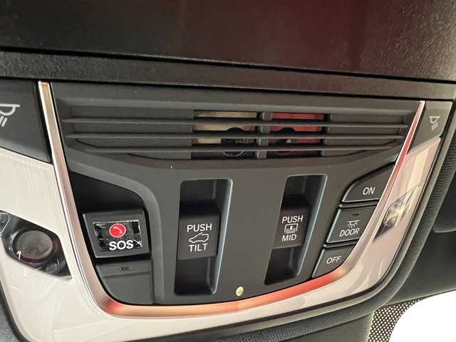 2025 Acura MDX w/A-Spec Advance Package