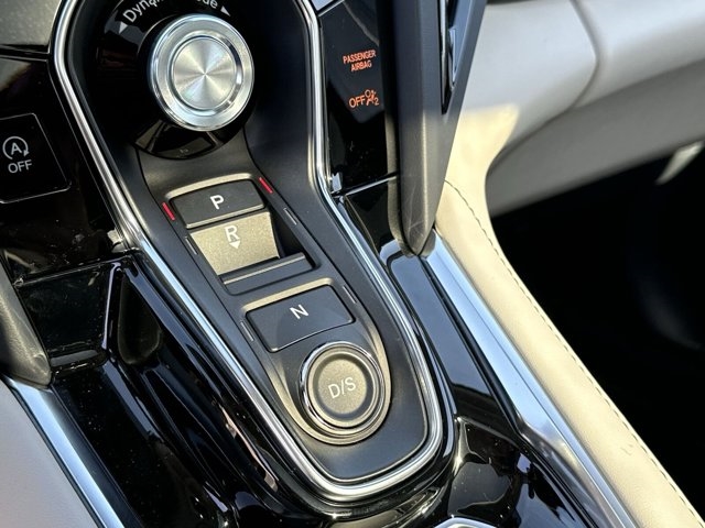 2025 Acura RDX w/Advance Package