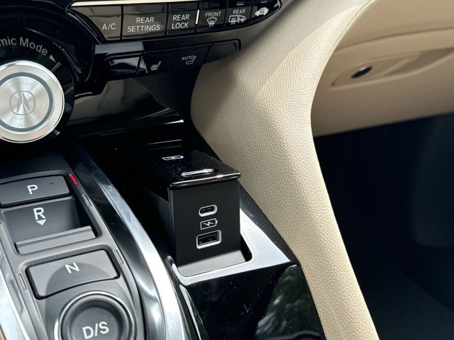 2025 Acura MDX 