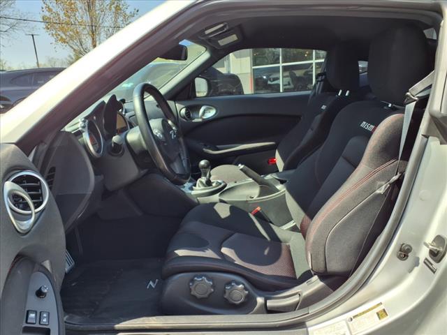 2011 Nissan 370Z Base
