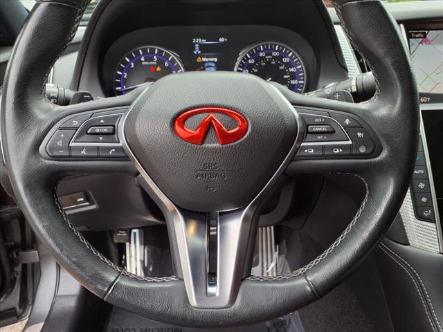 2017 INFINITI Q60 Red Sport 400