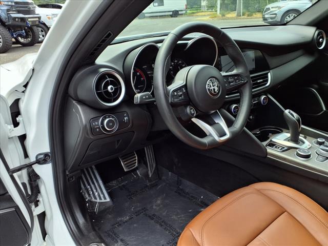 2022 Alfa Romeo Giulia Ti