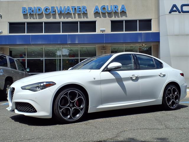 2022 Alfa Romeo Giulia Ti