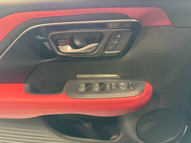 2025 Acura ADX w/A-Spec Advance Package