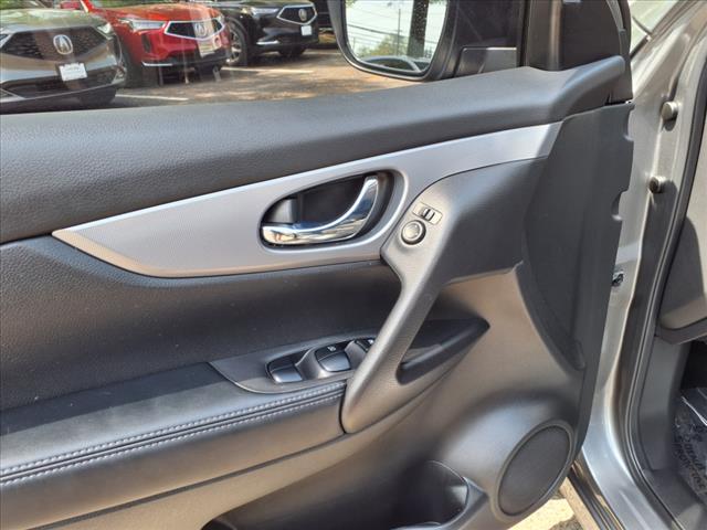 2020 Nissan Rogue Sport SL