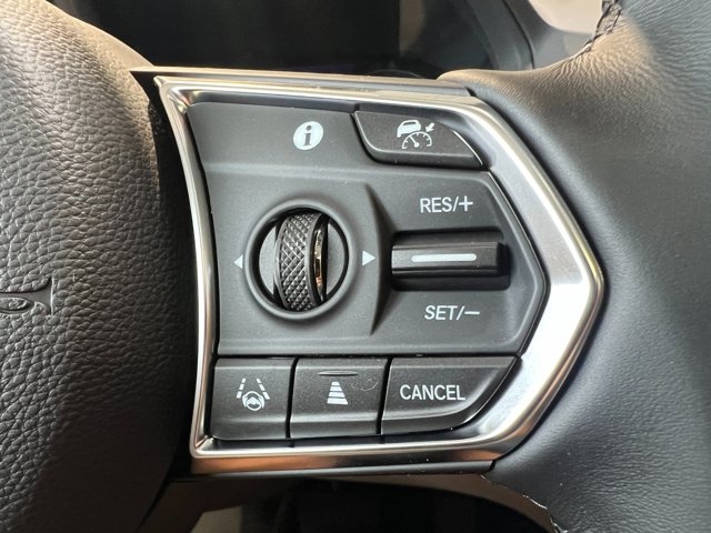 2025 Acura RDX w/Technology Package