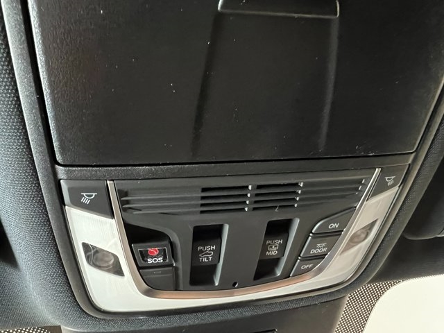 2025 Acura MDX w/A-Spec Package