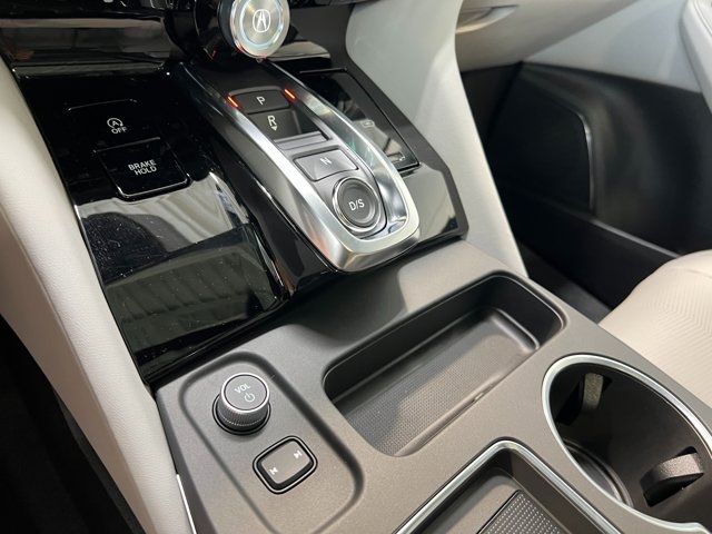 2025 Acura MDX w/Technology Package