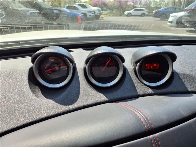 2011 Nissan 370Z Base