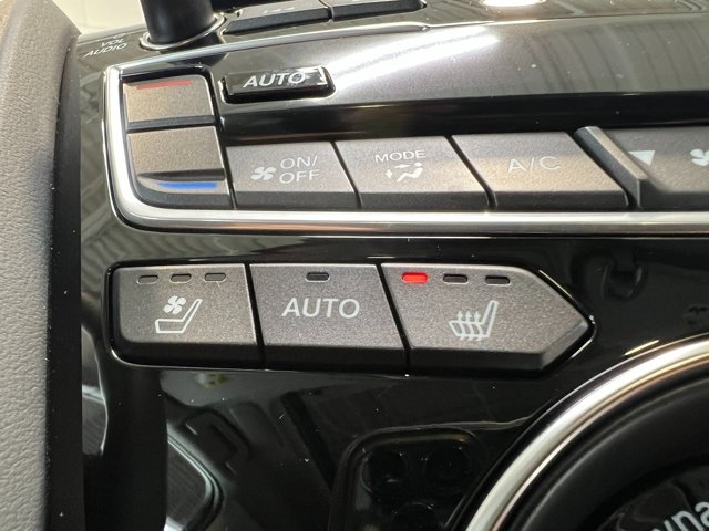 2025 Acura RDX w/Advance Package
