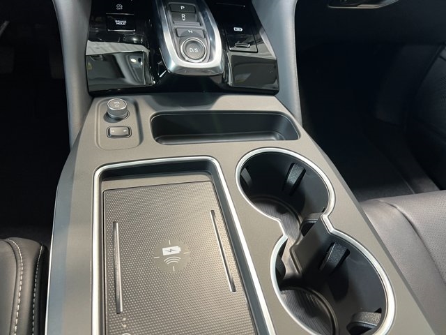 2025 Acura MDX w/Technology Package