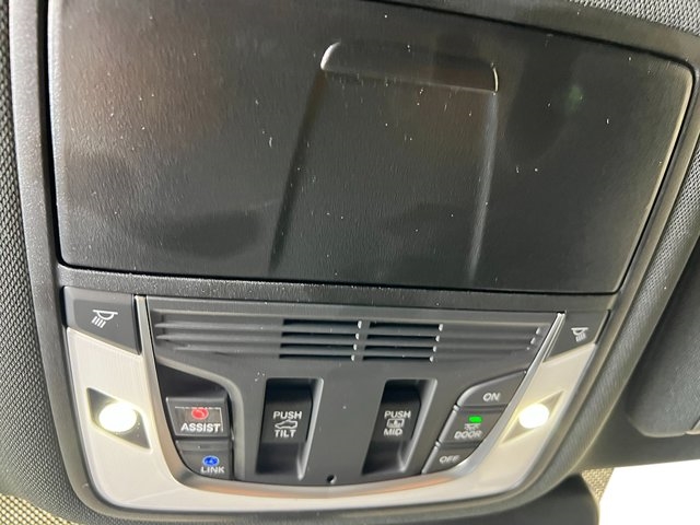 2025 Acura RDX 