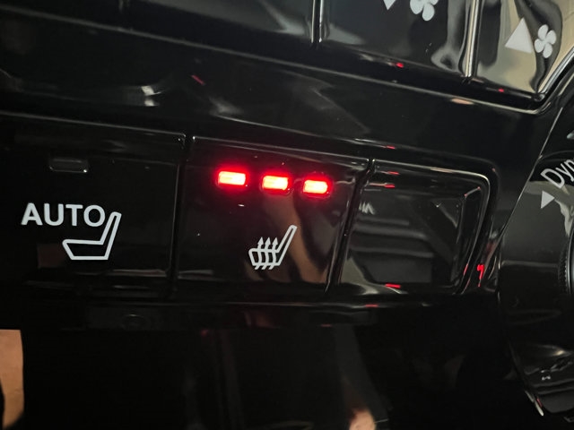 2025 Acura MDX w/Technology Package