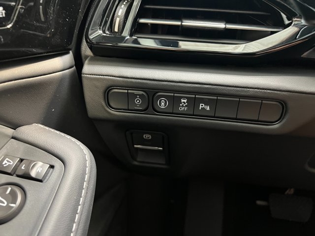2025 Acura MDX w/Technology Package