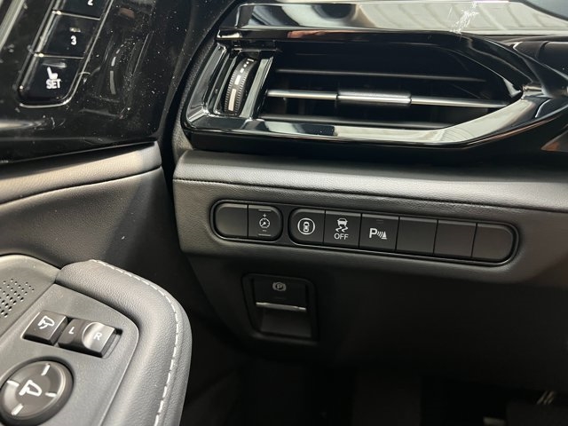 2025 Acura MDX w/Technology Package