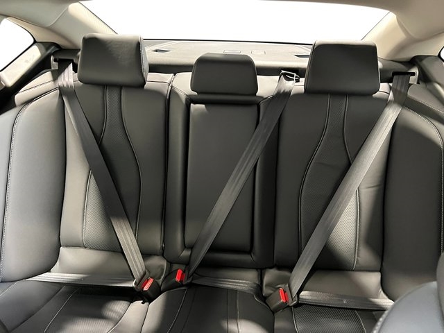 2025 Acura TLX w/Technology Package