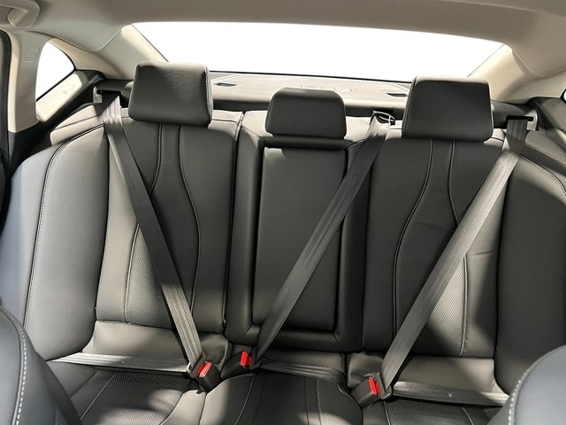 2025 Acura TLX w/Technology Package