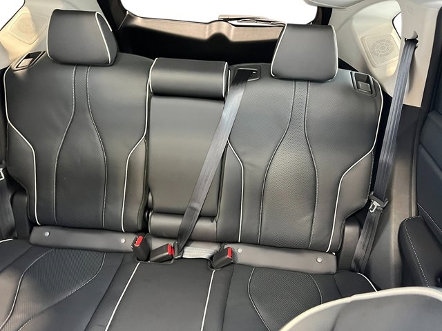 2025 Acura RDX w/Advance Package