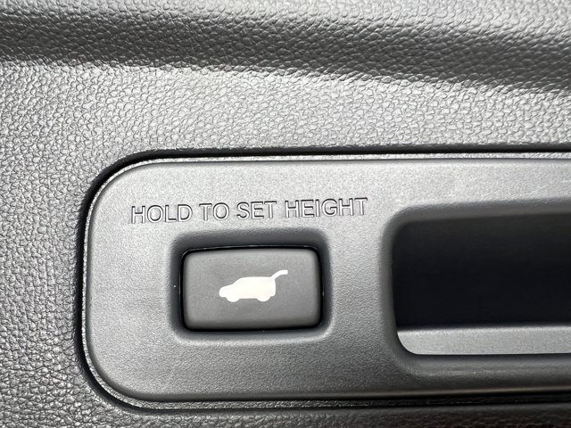 2025 Acura MDX w/A-Spec Package