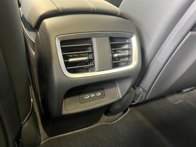 2025 Acura RDX w/Technology Package