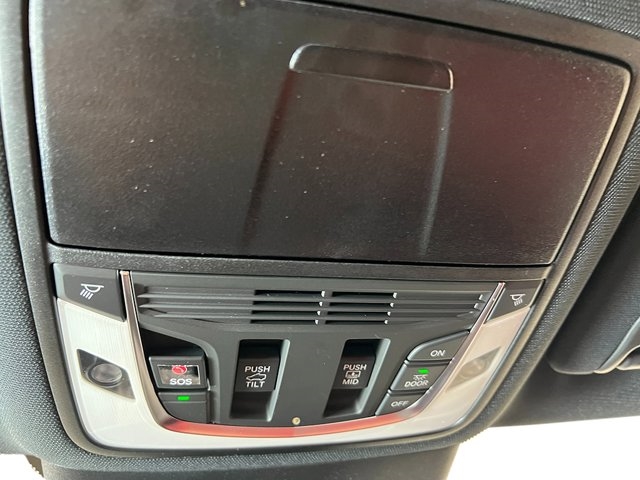 2025 Acura MDX w/A-Spec Package