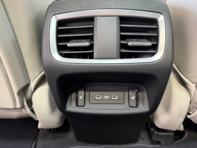 2025 Acura RDX w/Advance Package