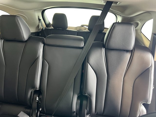 2025 Acura MDX w/Technology Package