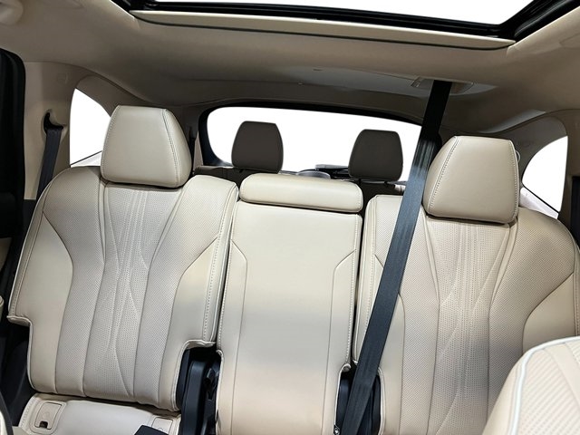 2025 Acura MDX w/Advance Package