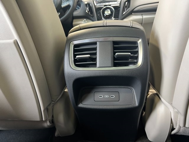 2025 Acura RDX w/Technology Package