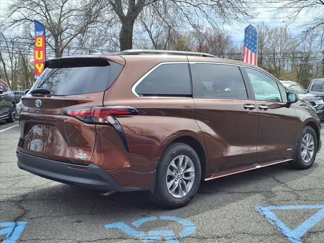 2021 Toyota Sienna XLE 7-Passenger