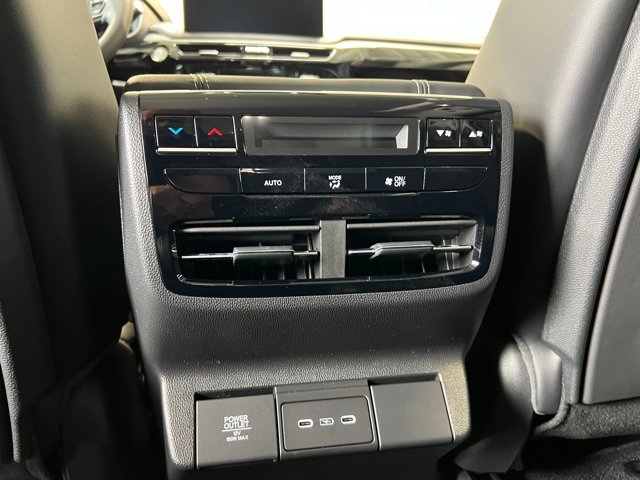 2025 Acura MDX w/Technology Package