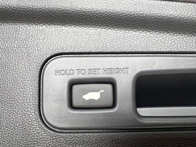 2025 Acura MDX w/A-Spec Package