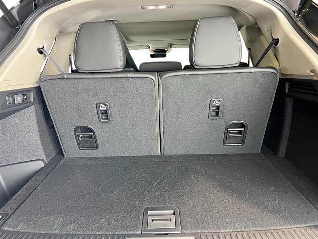 2025 Acura MDX w/Technology Package
