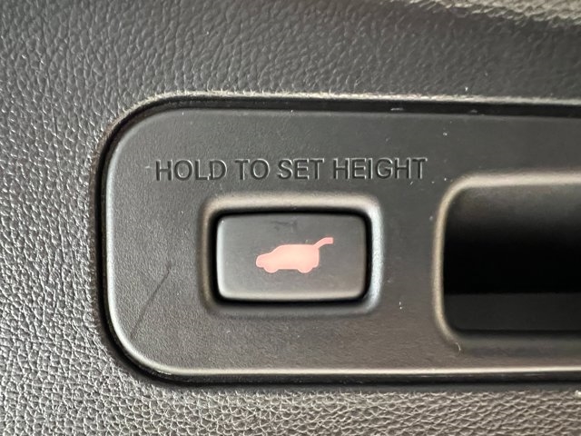 2025 Acura MDX w/Advance Package