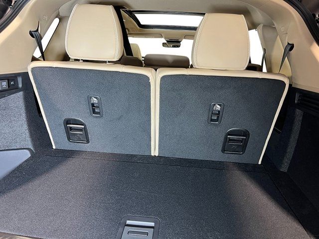 2025 Acura MDX w/Advance Package