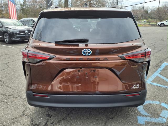 2021 Toyota Sienna XLE 7-Passenger